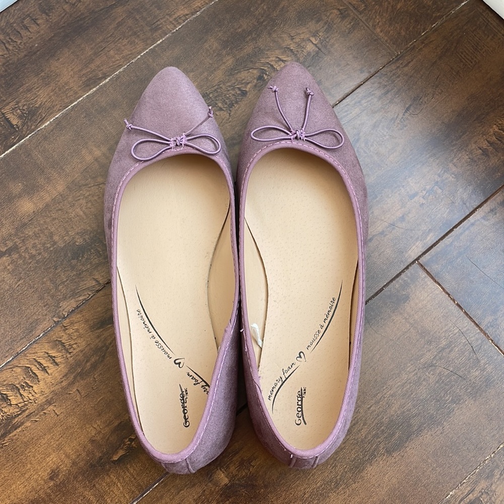 NWOT- George Purple/Mauve/Lilac Flats with Bow Size 9